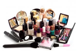 美國美妝行業強勁反彈，香水銷量暴增