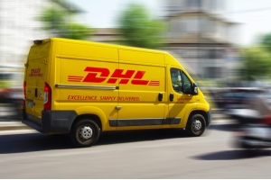 DHL訂購(gòu)大量無(wú)人駕駛卡車用于快遞派送
