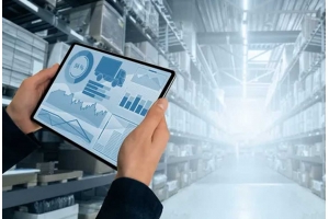 云倉(cāng)中的國(guó)際空運(yùn)為當(dāng)下最常用的運(yùn)輸方式